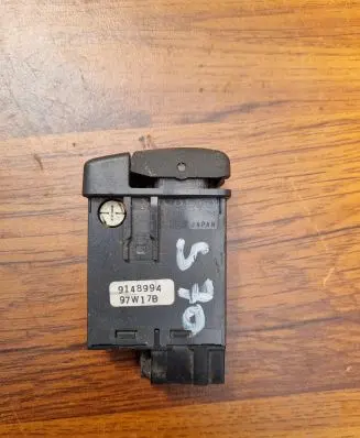 Volvo S70 V70 V70 XC Fog light switch 9148994 97W17B