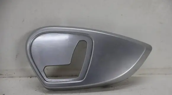 Mercedes-Benz ML W164 Front door seat control surround trim A6758313205