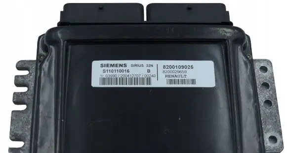 Renault Kangoo I Engine control unit/module 8200109025