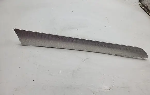 Audi A4 S4 B8 8K Front door trim bar 8K0867409