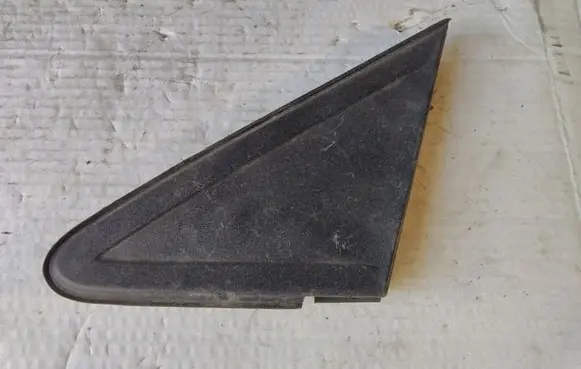 Ford Focus Plastic wing mirror trim cover 4M51A16004A