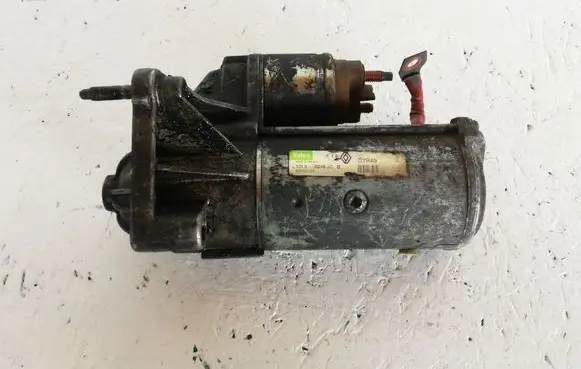 Renault Laguna II Starter motor 8200331251