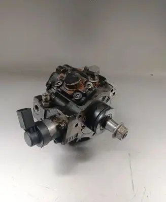 Audi Q7 4L Fuel injection high pressure pump 059130755S 0445010154