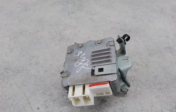Toyota Yaris Power steering control unit/module 896500D160