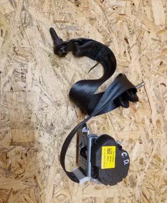 Renault Twingo III Rear seatbelt 34167086D WX357 07052019