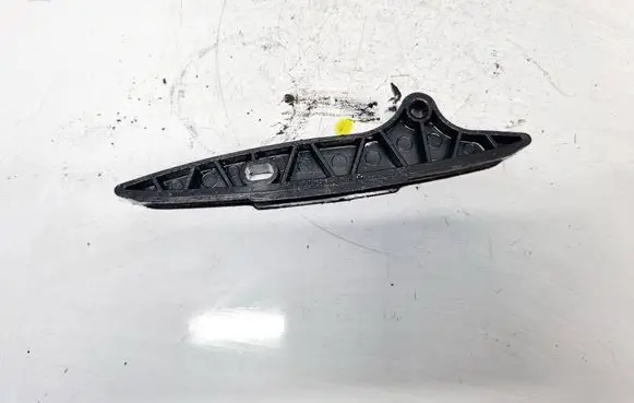 Mercedes-Benz CLS C219 Slide rail for timing chain A2720520216