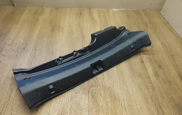 Mercedes-Benz E W213 Trunk/boot sill cover protection A2136905105