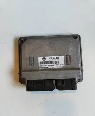Volkswagen Polo Engine ECU kit and lock set 03E906033 5WP48153