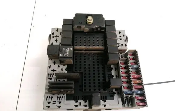Volvo V70 Fuse box set