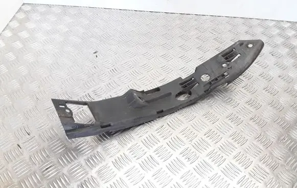 Volkswagen Touareg I Front bumper mounting bracket 7L6807183