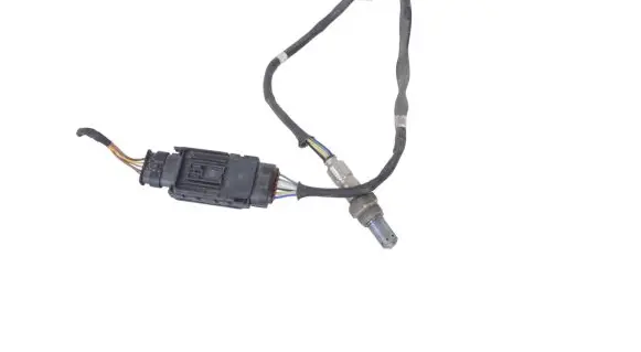 Volkswagen Golf VIII Lambda probe sensor 05L907807F 0281008323