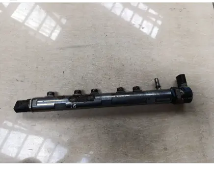 Fuel main line pipe