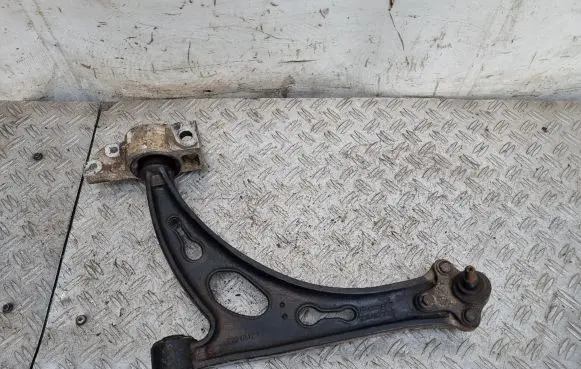 Volkswagen Eos Front lower control arm/wishbone 1K0407153G 201967B