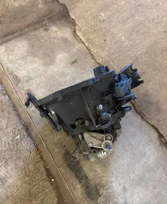 Peugeot Partner Manual 5 speed gearbox 20ET07