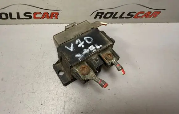 Volvo S70 V70 V70 XC Glow plug pre-heat relay 9162929 899064000