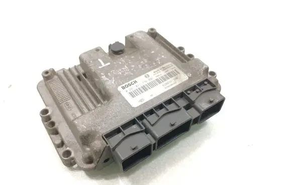 Renault Megane II Engine control unit/module 8200391966 0281011776 1039S04039