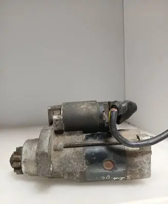 Nissan Almera Tino Starter motor M008T71371ZE 23300BN301