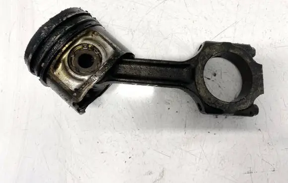 Alfa Romeo 156 Piston with connecting rod