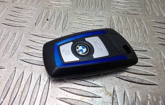 BMW 3 F30 F35 F31 Ignition key/card 
