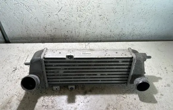 KIA Ceed Intercooler radiator 282712A610 6714315