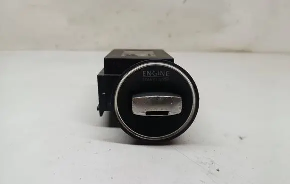 Volkswagen PASSAT B6 Ignition lock 3C0905843Q 33303301 12401801378533