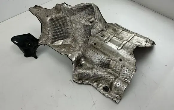 Mercedes-Benz A W176 Heat shield in engine bay A2465201423