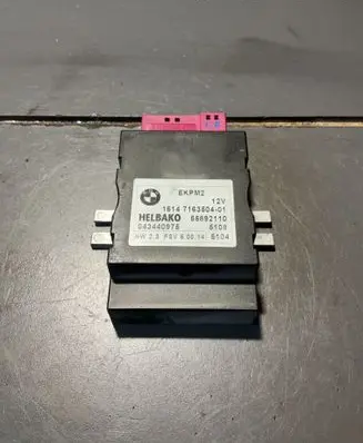BMW 5 E60 E61 Fuel injection pump control unit/module 55892110 043440975