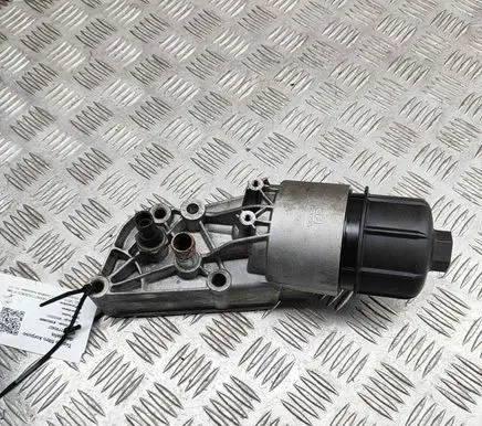 Jeep Grand Cherokee (WK) Oil filter cover 68211440AA