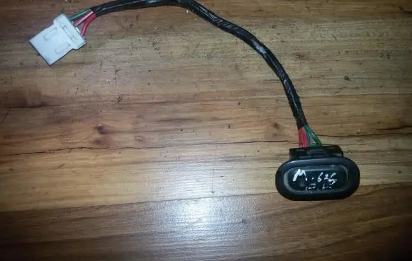 Mazda 626 Electric window control switch