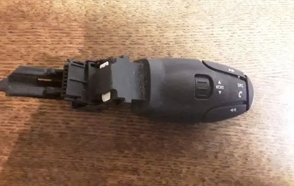 Peugeot 308 Multifunctional control switch/knob 9641796480