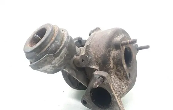 Audi A4 S4 B5 8D Turbo 028145702R