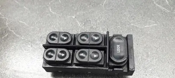 Ford Mondeo MK I Quarter vent window switch E6DB-14540-AA