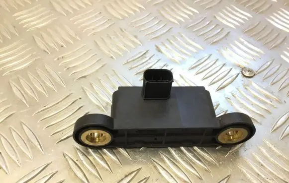 Mercedes-Benz C W205 ESP acceleration yaw rate sensor A0009052600