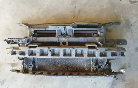 Volkswagen Golf V Radiator support slam panel 1k0121207t