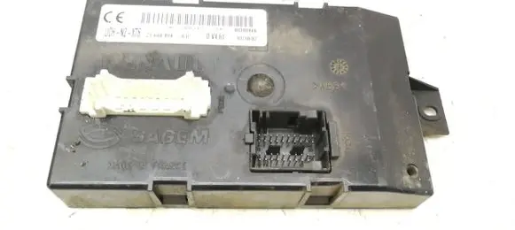 Renault Kangoo I Comfort/convenience module P8200094768 00308444 216688948D