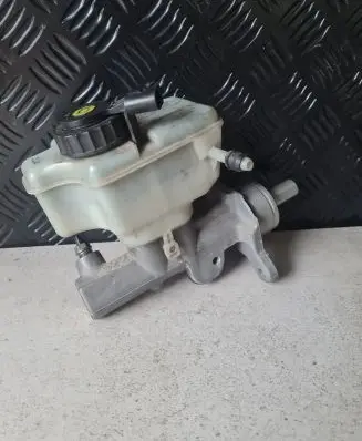 Volkswagen Golf V Master brake cylinder 0204Y24052 1K1611301D