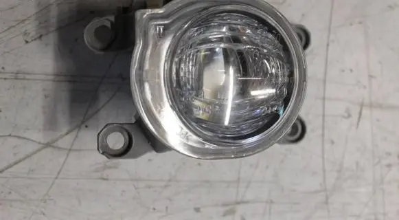 Toyota Yaris XP210 Front fog light 