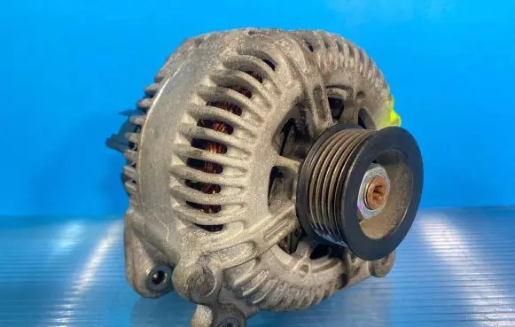 Audi A6 S6 C6 4F Generator/alternator A3160
