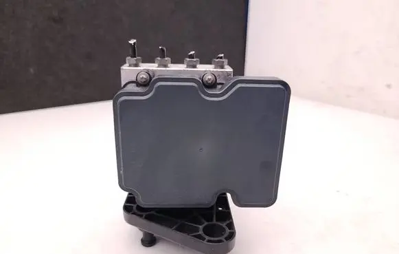 Mercedes-Benz Sprinter W907 W910 ABS Pump A9079008304