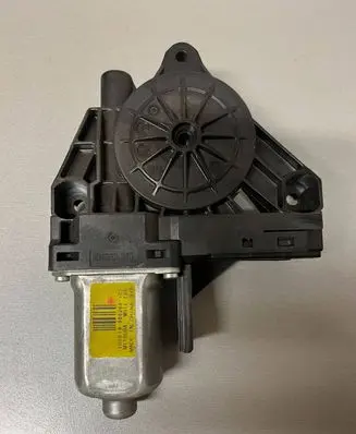 Volvo XC70 Rear door window regulator motor WR12720 966264101
