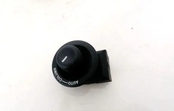 Wing mirror switch