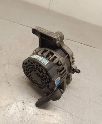 KIA Ceed Generator/alternator 135V150A 373002U200 61005074