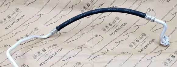 Air conditioning (A/C) pipe/hose