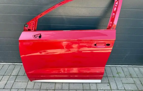 Seat Ateca Front door 575831311