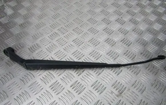 Toyota Avensis T250 Front wiper blade arm