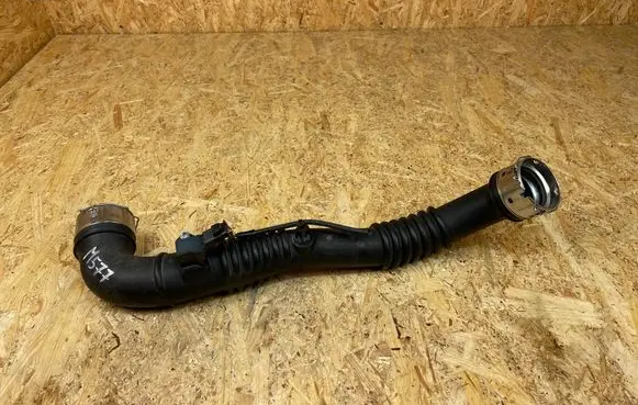 Air intake hose/pipe