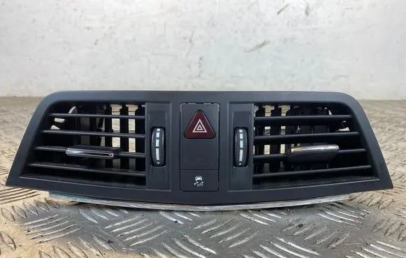 Mercedes-Benz E C207 W207 Dash center air vent grill A2078300054 251922001