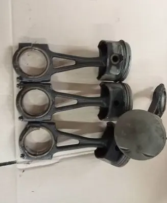 Opel Corsa C Piston with connecting rod 0000