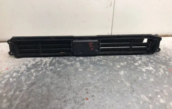 Audi Q8 Intercooler air guide/duct channel 4MN122321BILI 4MN122321