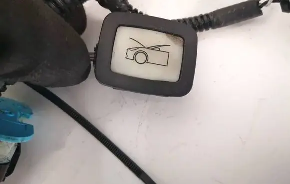 Tesla Model 3 Engine bonnet (hood) release handle 164741000A